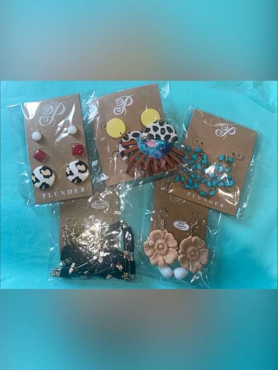 Plunder Jewelry - NWT Plunder Design Statement Earring Bundle - 7 Pair Set
